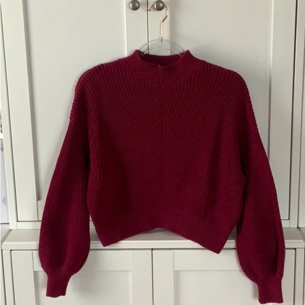 Forever 21 Women's Burgundy Sweater